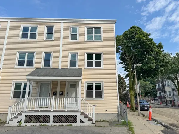 212 W 6th St #212, Boston, MA 02127