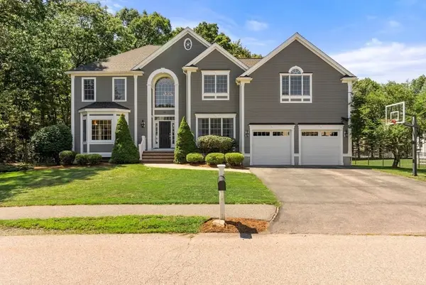 22 Thistle Road, North Andover, MA 01845