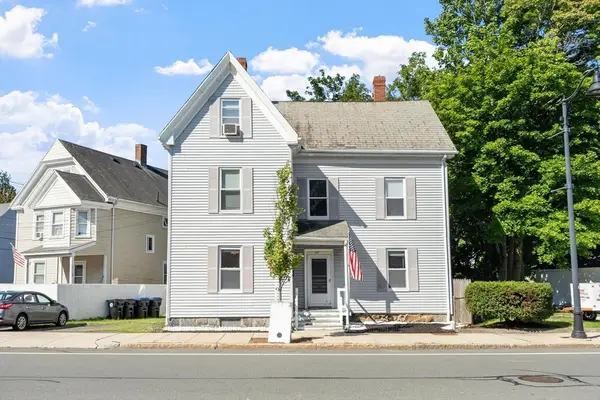 372 Cabot St #1, Beverly, MA 01915