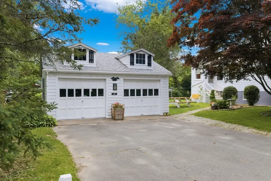 56 Hathaway Rd, Dartmouth, MA 02747 - #2