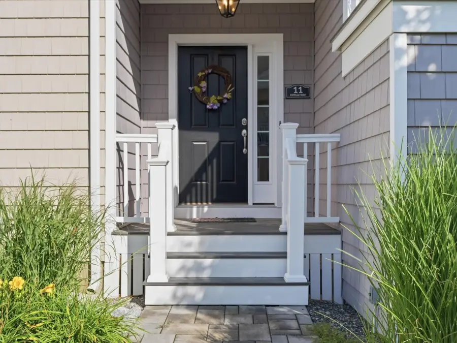 11 Estelle Way, Plymouth, MA 02360 - #3