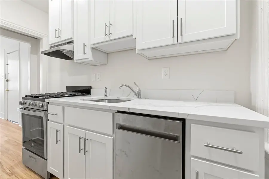 19 South Russell Street, Boston, MA 02114 - #2