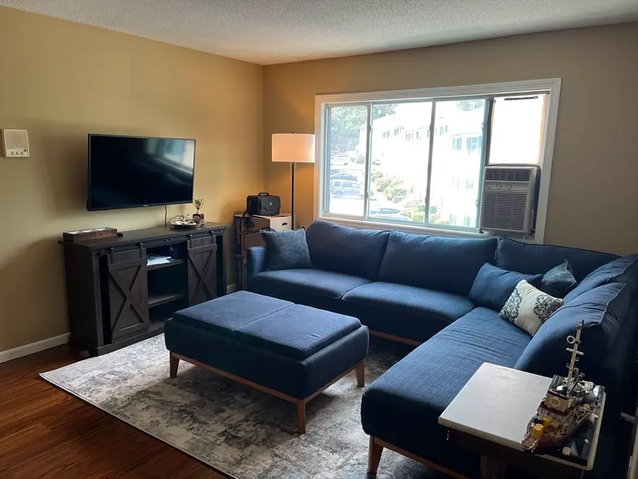 5455 N Main St #17E, Fall River, MA 02720 - #3