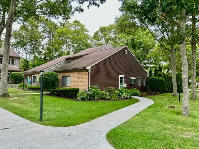 20 Roundhouse Rd #20, Bourne, MA 02532 - #1