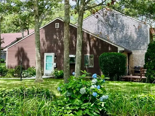 20 Roundhouse Rd #20, Bourne, MA 02532 - #2