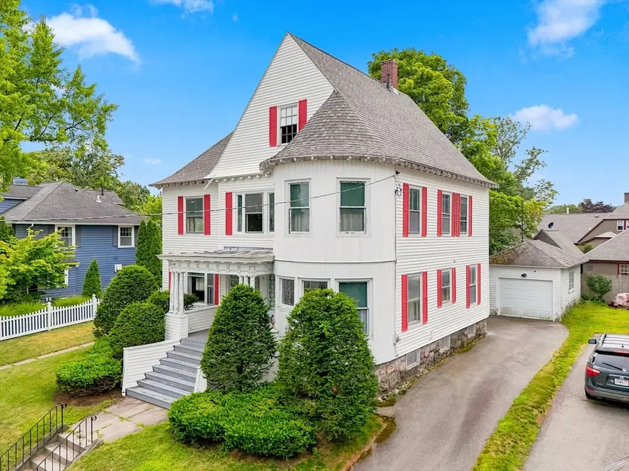 22 Quincy Street, Methuen, MA 01844 - #3