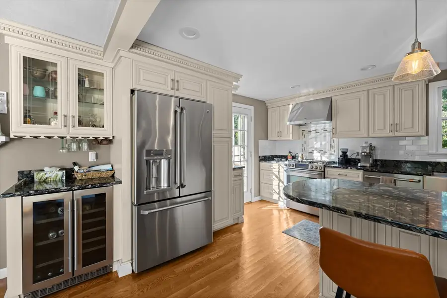 28 Lawrence Street, Danvers, MA 01923 - #2