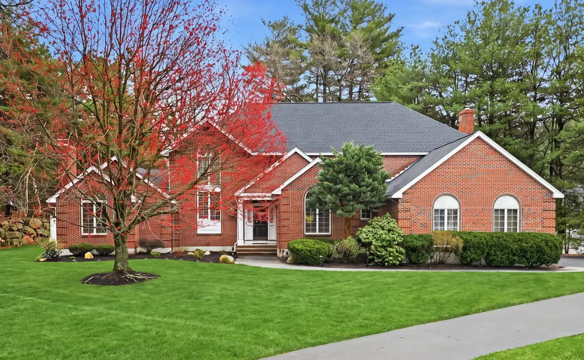 3 Newman Hill Dr, Andover, MA 01810 - #1