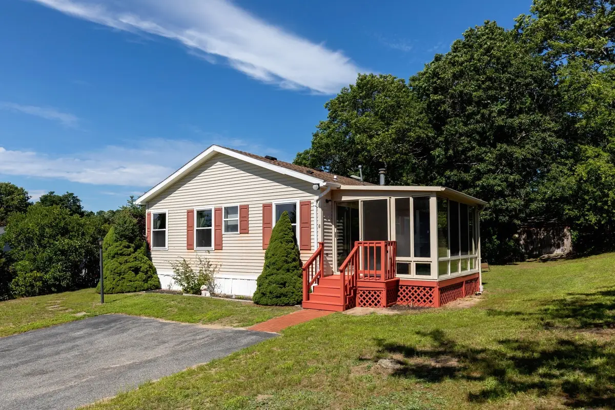 6 Headlands Dr, Plymouth, MA 02360 - #1