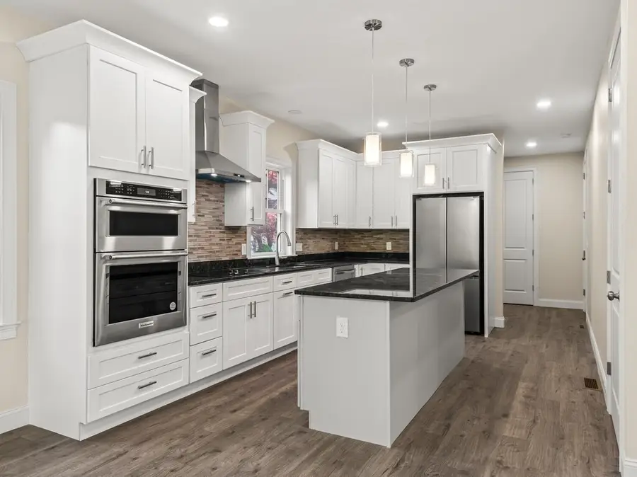 132 Barrington Rd, Longmeadow, MA 01106 - #3