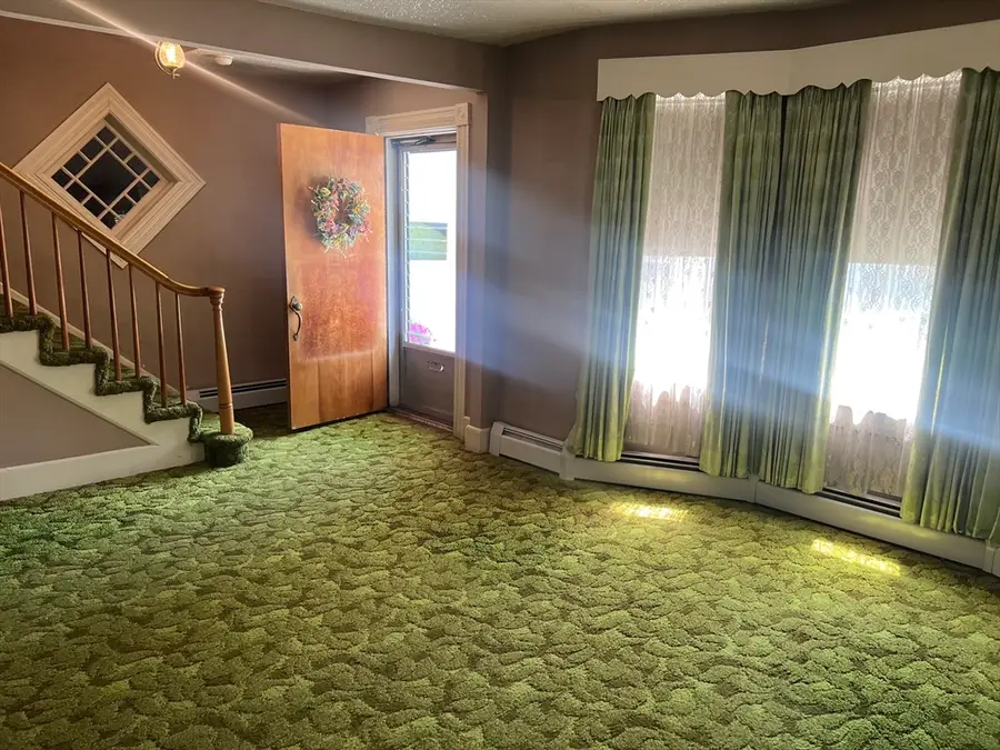 33 Dewey, Methuen, MA 01844 - #3