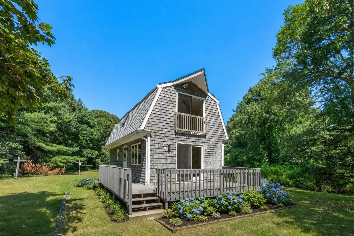 32 Acushnet Rd, Mattapoisett, MA 02739 - #1