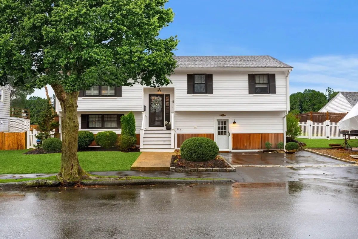 11 Taft St, Marblehead, MA 01945 - #1