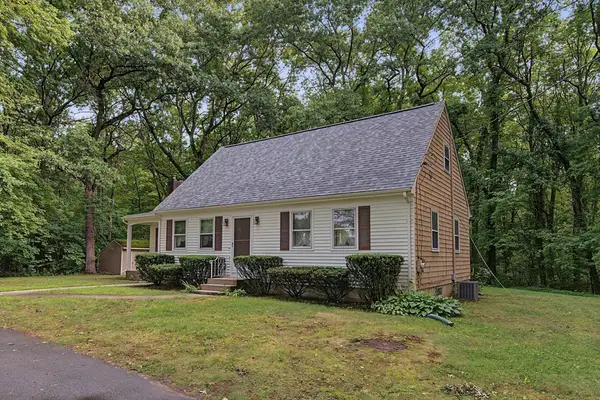 27 Peck Hill Road, Johnston, RI 02919