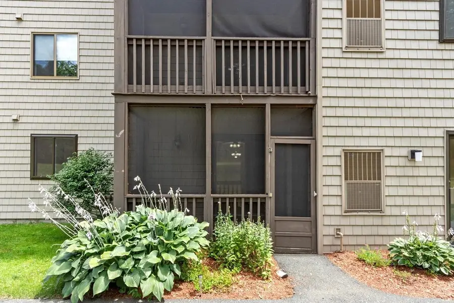10 Village Ln #4, Tyngsborough, MA 01879 - #3