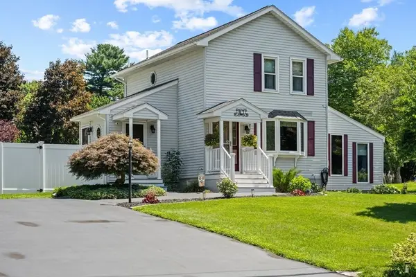 33 Scenic Ave, Webster, MA 01570