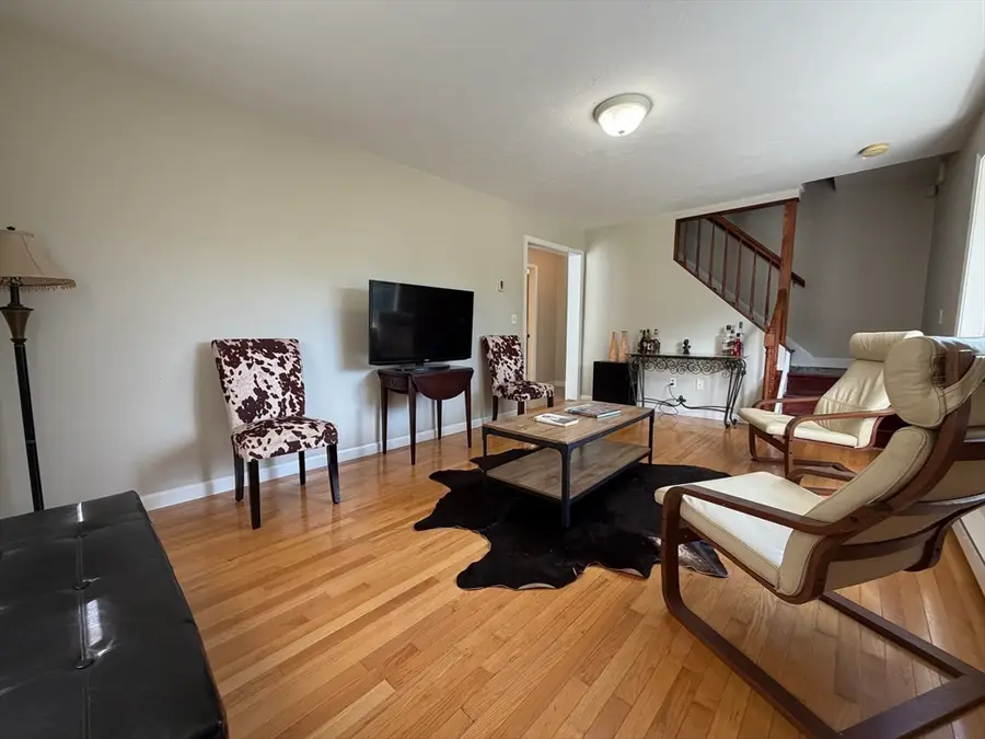 46 Winneconnett Rd, Worcester, MA 01605 - #3