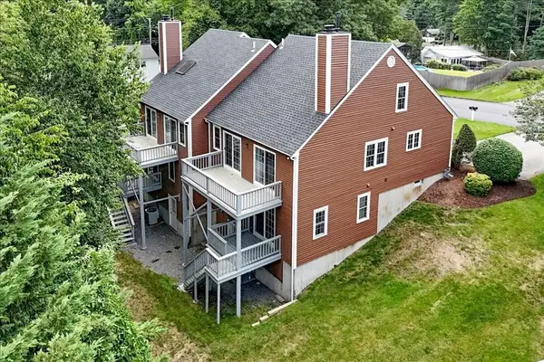 21A Cliff Dr #14A, Taunton, MA 02780