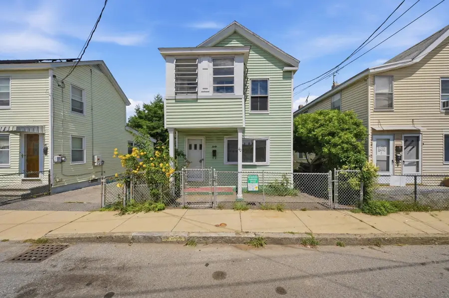 40 North St, Lowell, MA 01852 - #2