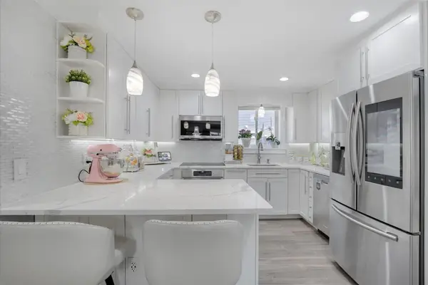 8 Royal Dane Dr #68, Marshfield, MA 02050