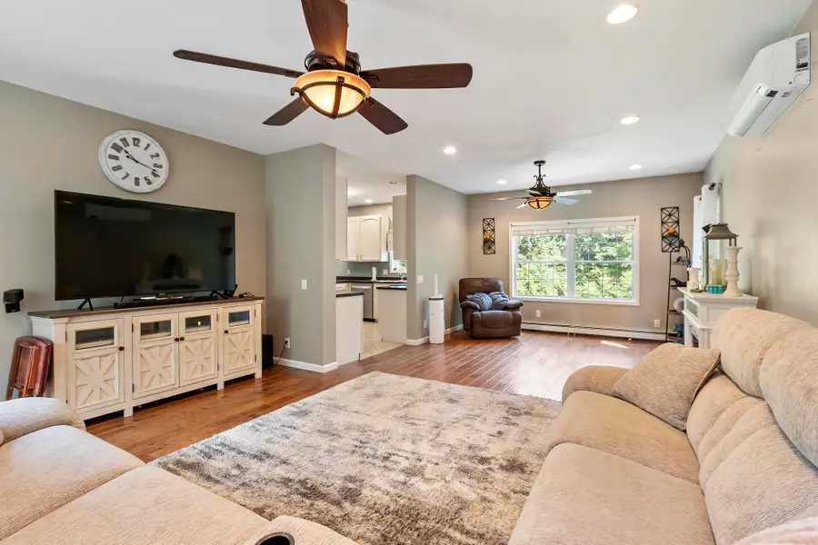 677 Franklin Rd, Fitchburg, MA 01420 - #3
