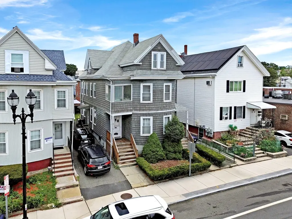 28 Ferry St, Everett, MA 02149 - #1