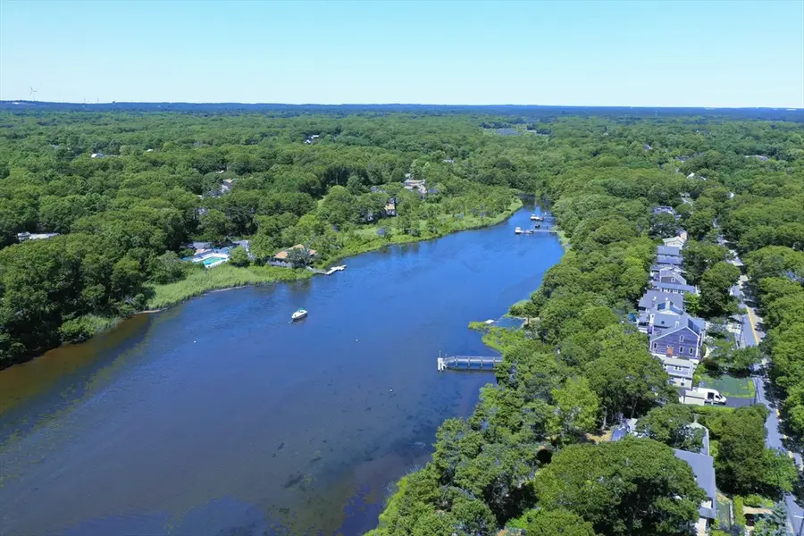 107 Shorewood Dr, Falmouth, MA 02536 - #3