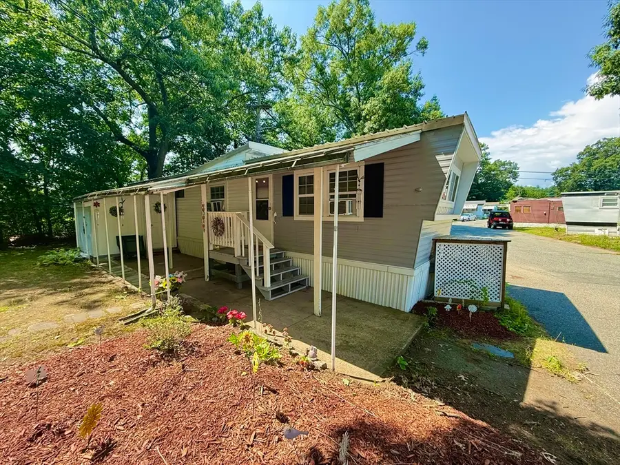 404 Southwick Rd #19, Westfield, MA 01085 - #2