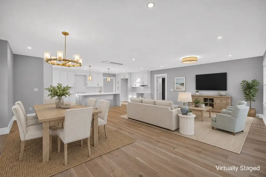 533 Woods Hole Rd #E104, Falmouth, MA 02543 - #1