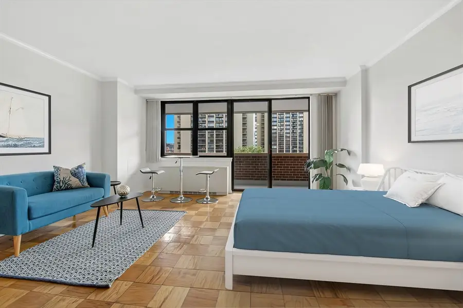 2 Hawthorne Pl #10K, Boston, MA 02114 - #2