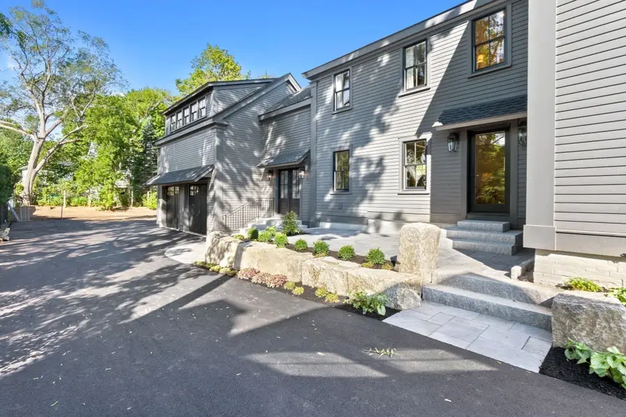 287 Merrimac St, Newburyport, MA 01950 - #2