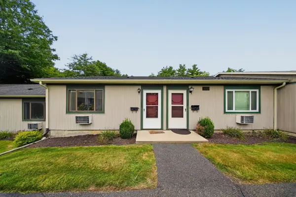 170 E Hadley Rd #12, Amherst, MA 01002