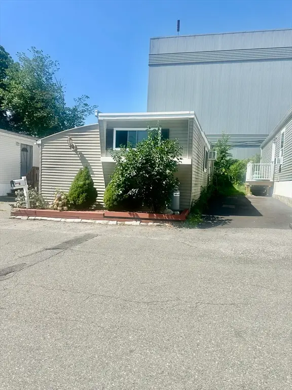 466 Newberry #3, Danvers, MA 01923