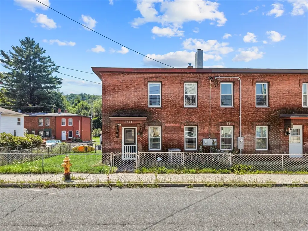 2271 Main St, West Warren, MA 01092 - #1