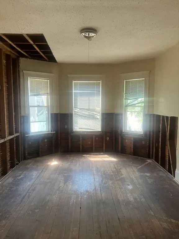 35 Alpha, Boston, MA 02124