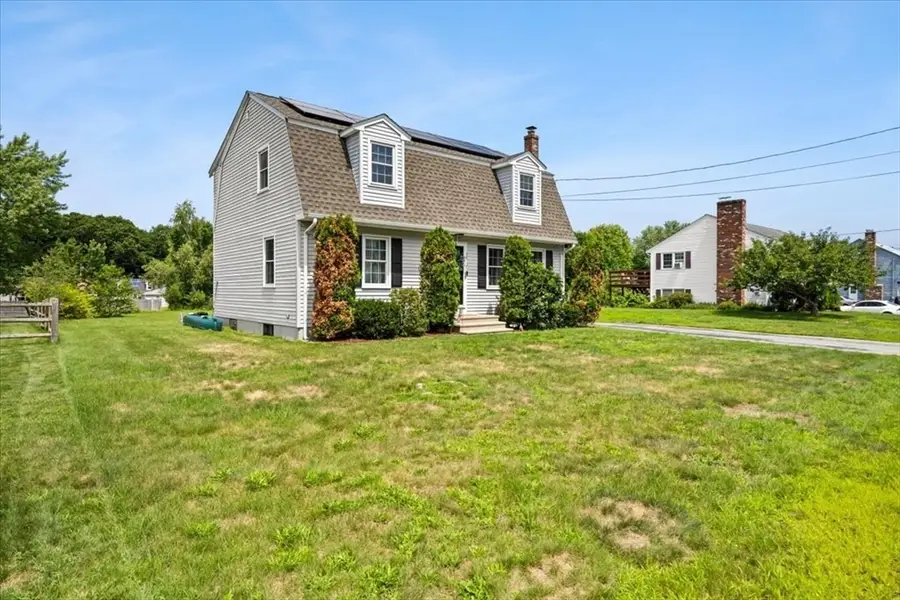 34 Stanley St, Attleboro, MA 02703 - #2