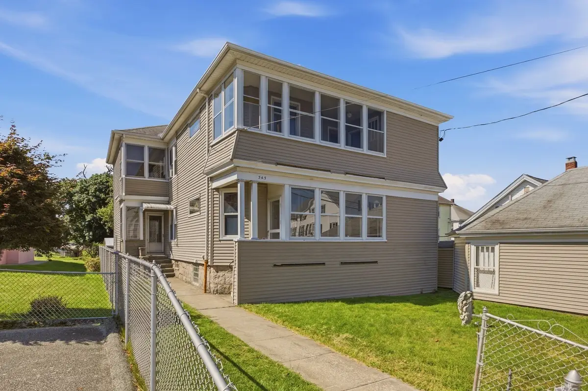 345 Sprague St, Fall River, MA 02724 - #1