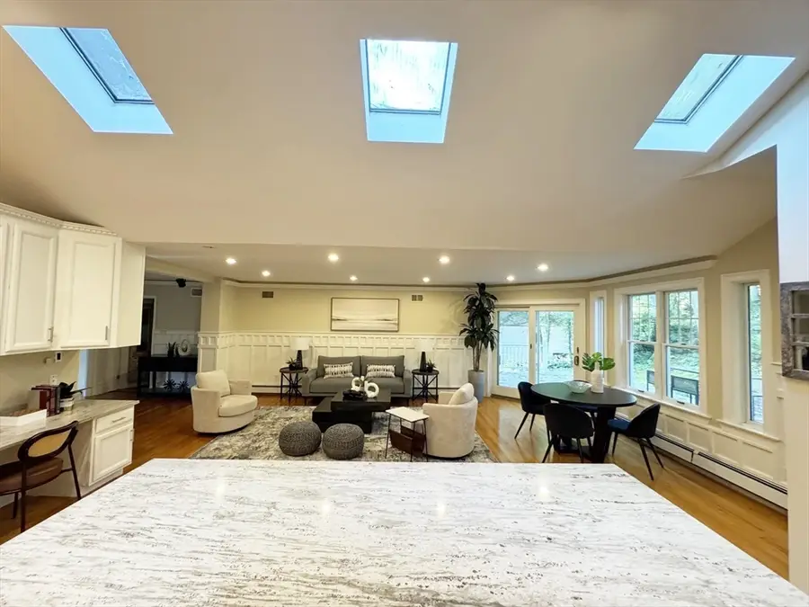 27 Gammons Rd, Newton, MA 02468 - #3