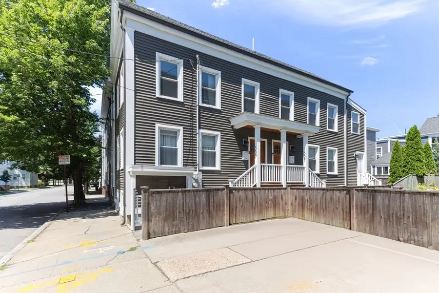 327-329 Hurley St #2, Cambridge, MA 02141 - #2