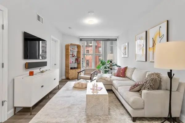 771 Harrison Avenue #208, Boston, MA 02118