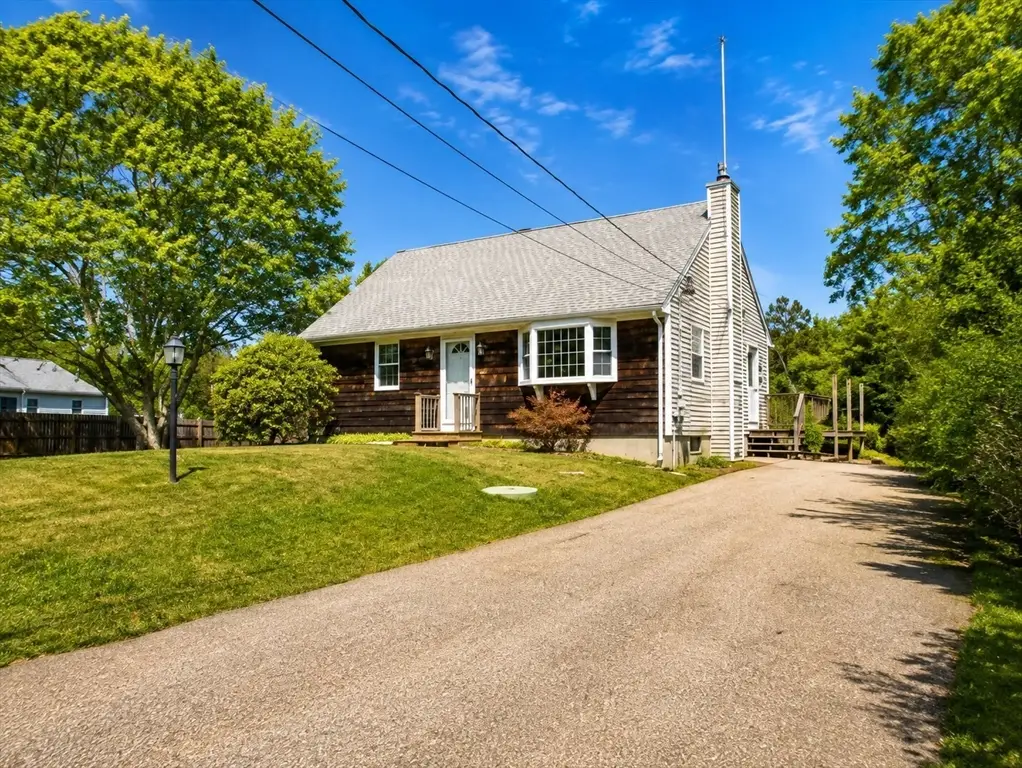 7 Marina Dr, Mattapoisett, MA 02739 - #1