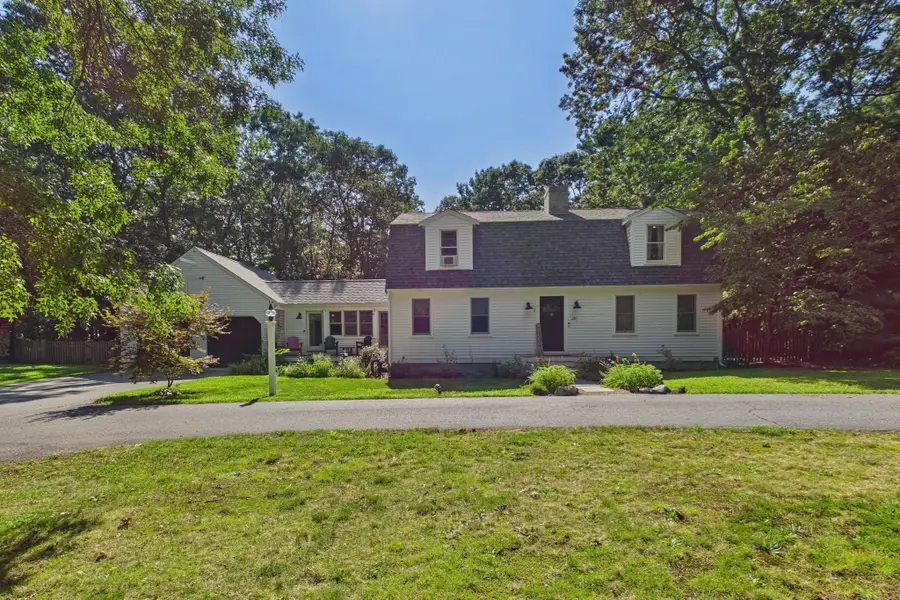 281 Neck Rd, Rochester, MA 02770 - #2