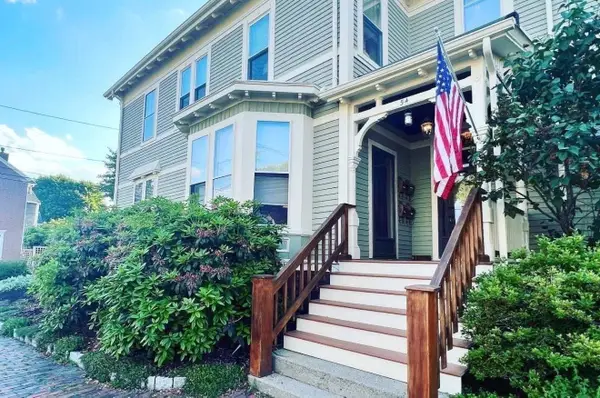 54 Bromfield Street #5, Newburyport, MA 01950