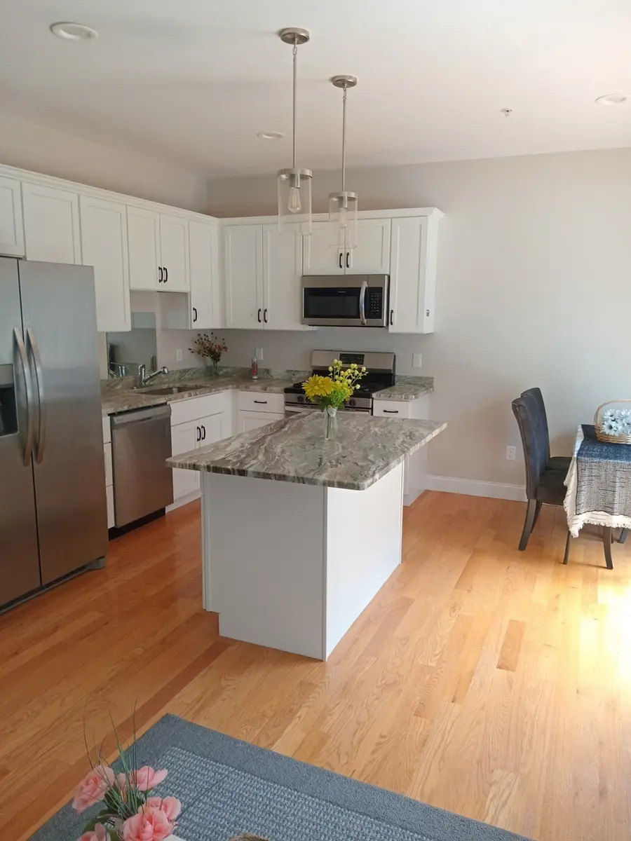 27 Dora Dr #B, Taunton, MA 02780 - #2