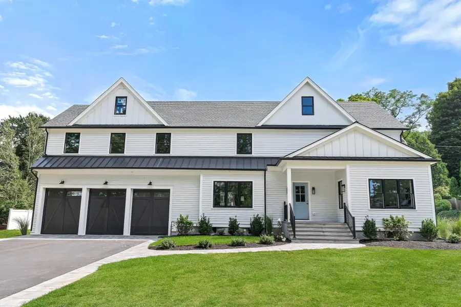 7 Hutchinson Road, Winchester, MA 01890 - #3