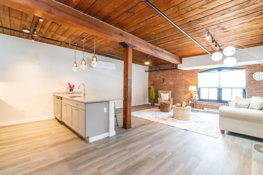 55 Sterling St #312M, Clinton, MA 01510 - #3