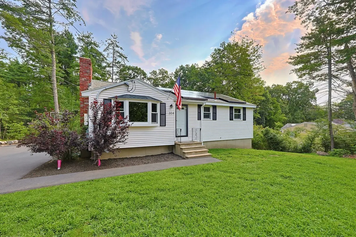 304 Primrose Hill Rd, Dracut, MA 01826 - #1