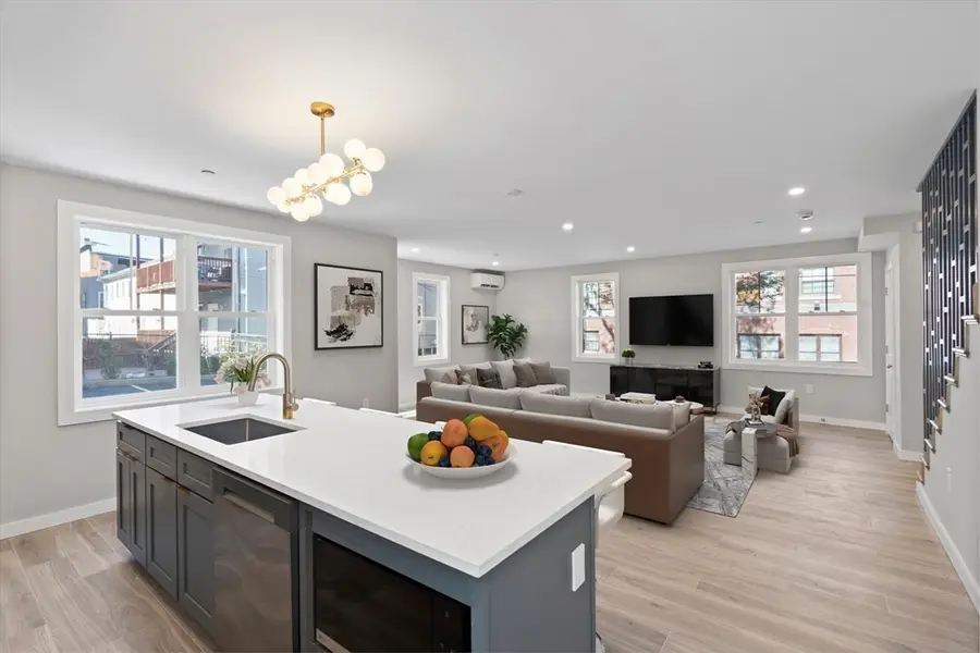 59 Perrin St #3, Boston, MA 02119 - #2