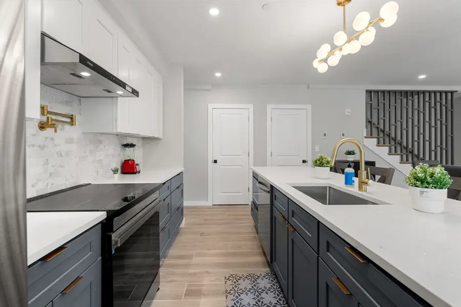 59 Perrin St, Boston, MA 02119 - #3