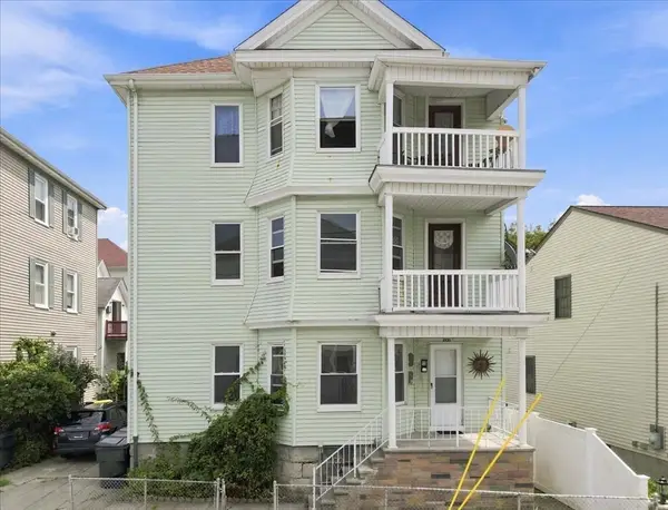 121 Almy St, Fall River, MA 02720
